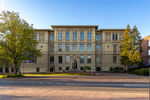 Gebäude der hochschule 21