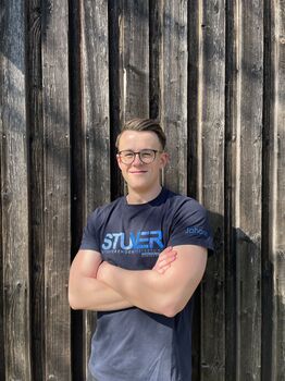 Portraitfoto des Fachschaftsvorsitz Gebäudetechnik Johann Wigger.