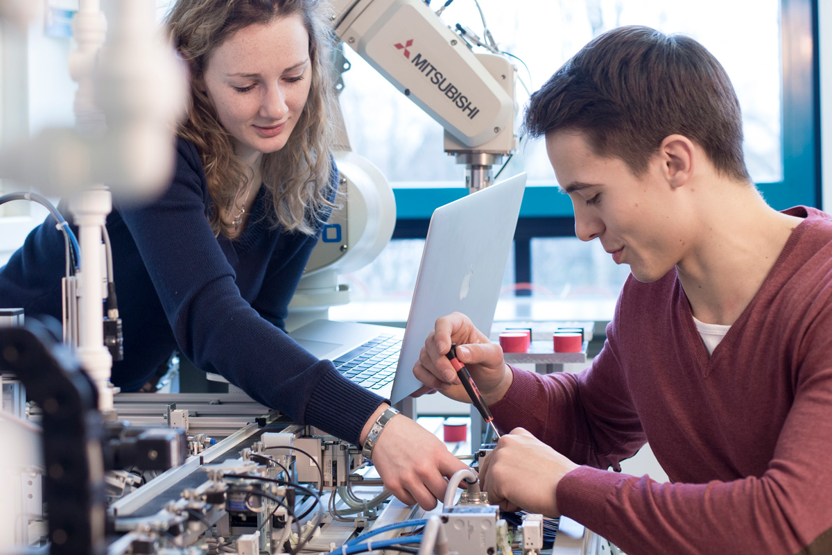Fachbereich Technik Studierende Fachbereich Technik